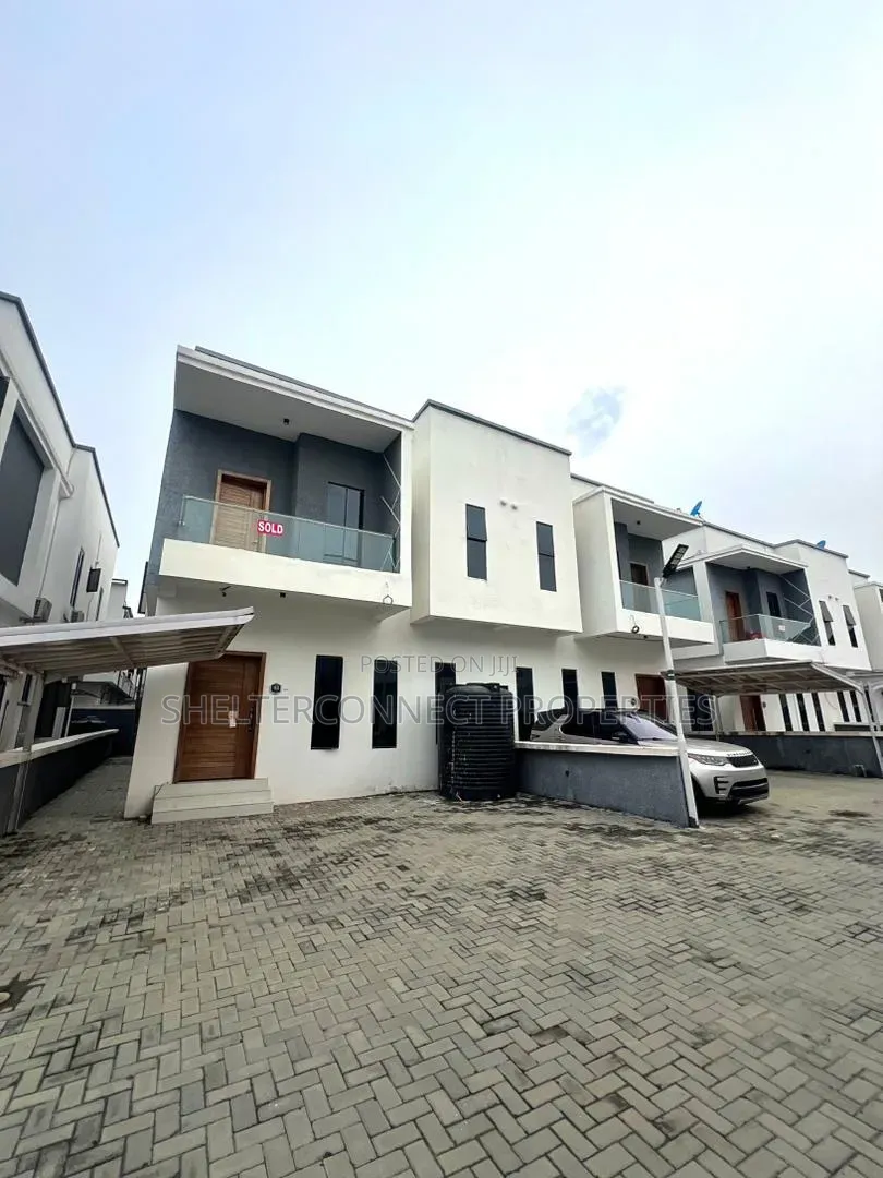 4bdrm Duplex in Lekki Expressway for sale