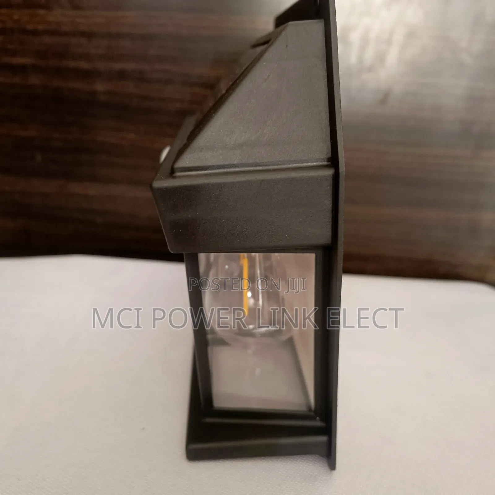 Solar Wall Lamp, Night and Motion Sensor