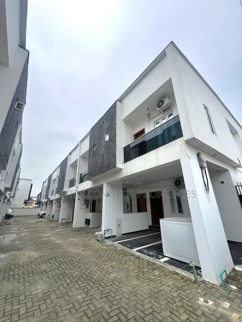 3bdrm Duplex in Abraham Adesanya Estate for sale