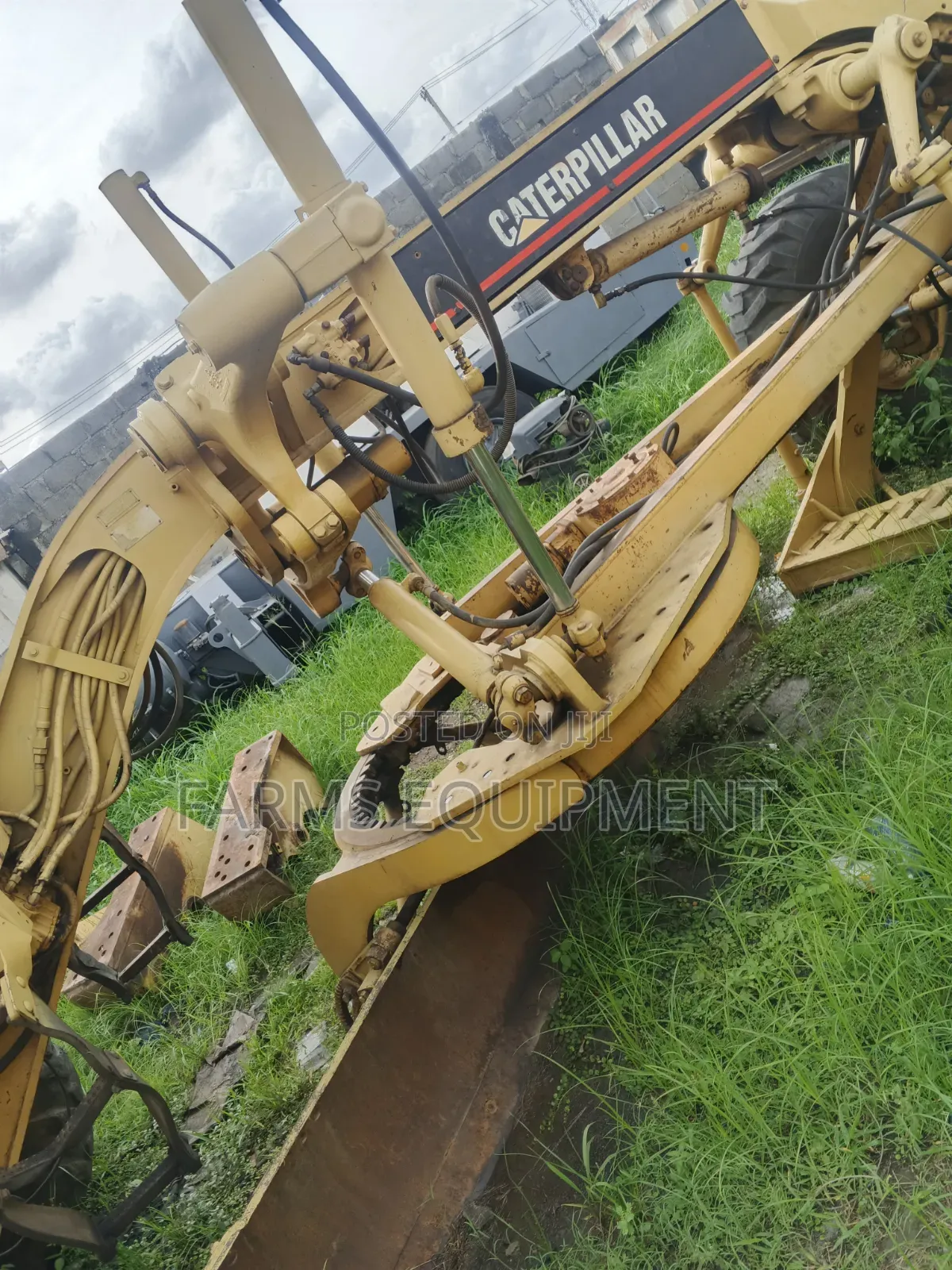 Tokunbo Cat 140g Grader