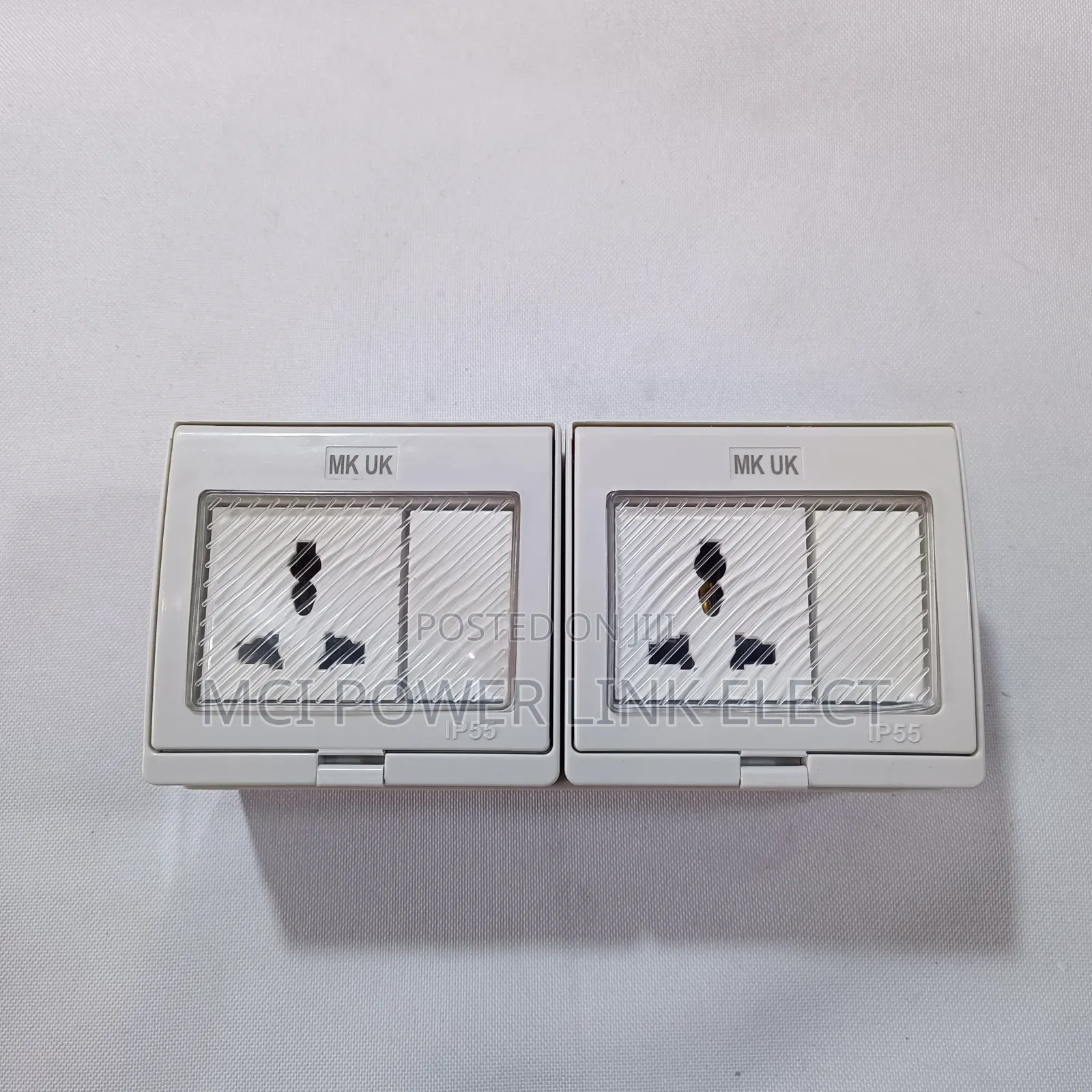16a Double Socket ; Waterproof Socket