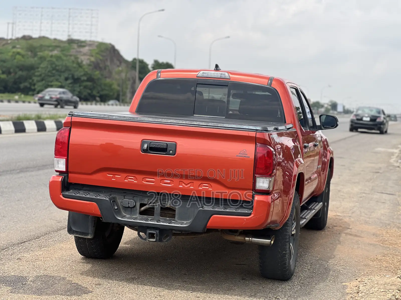 Toyota Tacoma Limited 2017 Orange