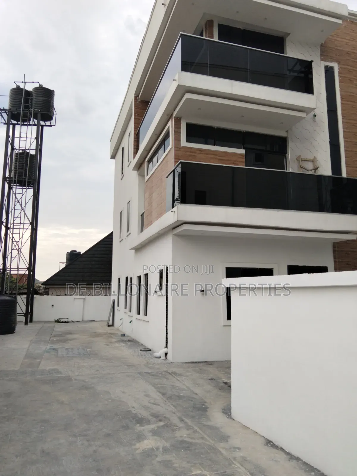 4bdrm Duplex in Aladinma, Owerri for sale