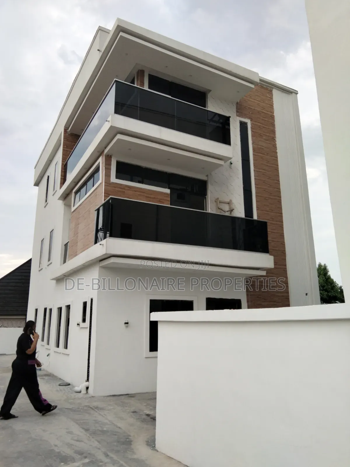 4bdrm Duplex in Aladinma, Owerri for sale