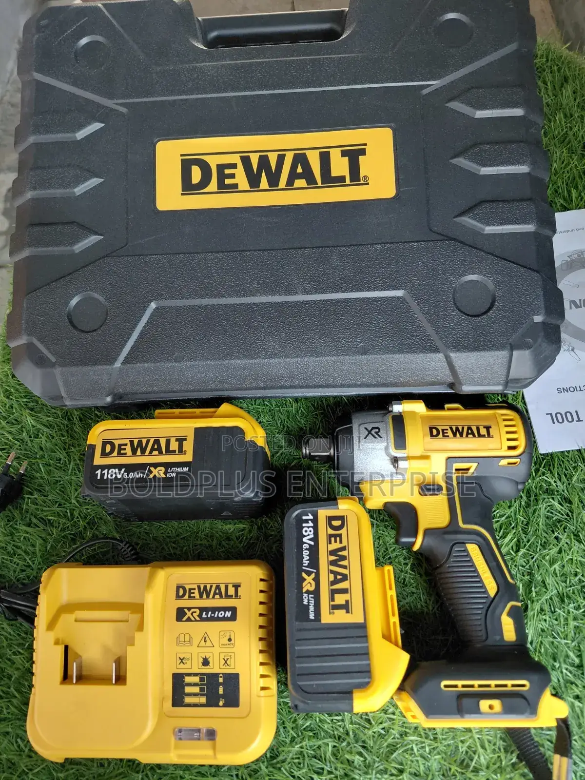 118 Volt Dewalt Heavy Duty Impact Wrench