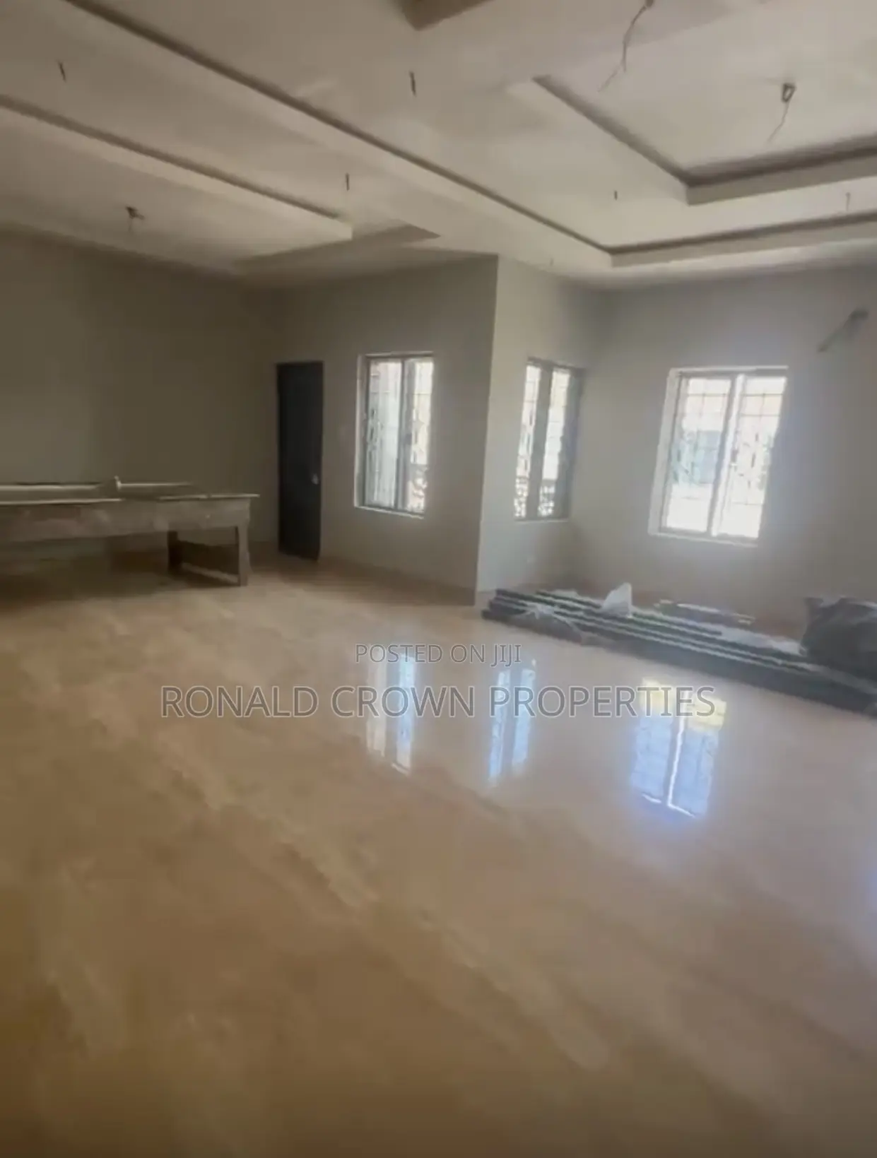5bdrm House in Apple Junction for sale