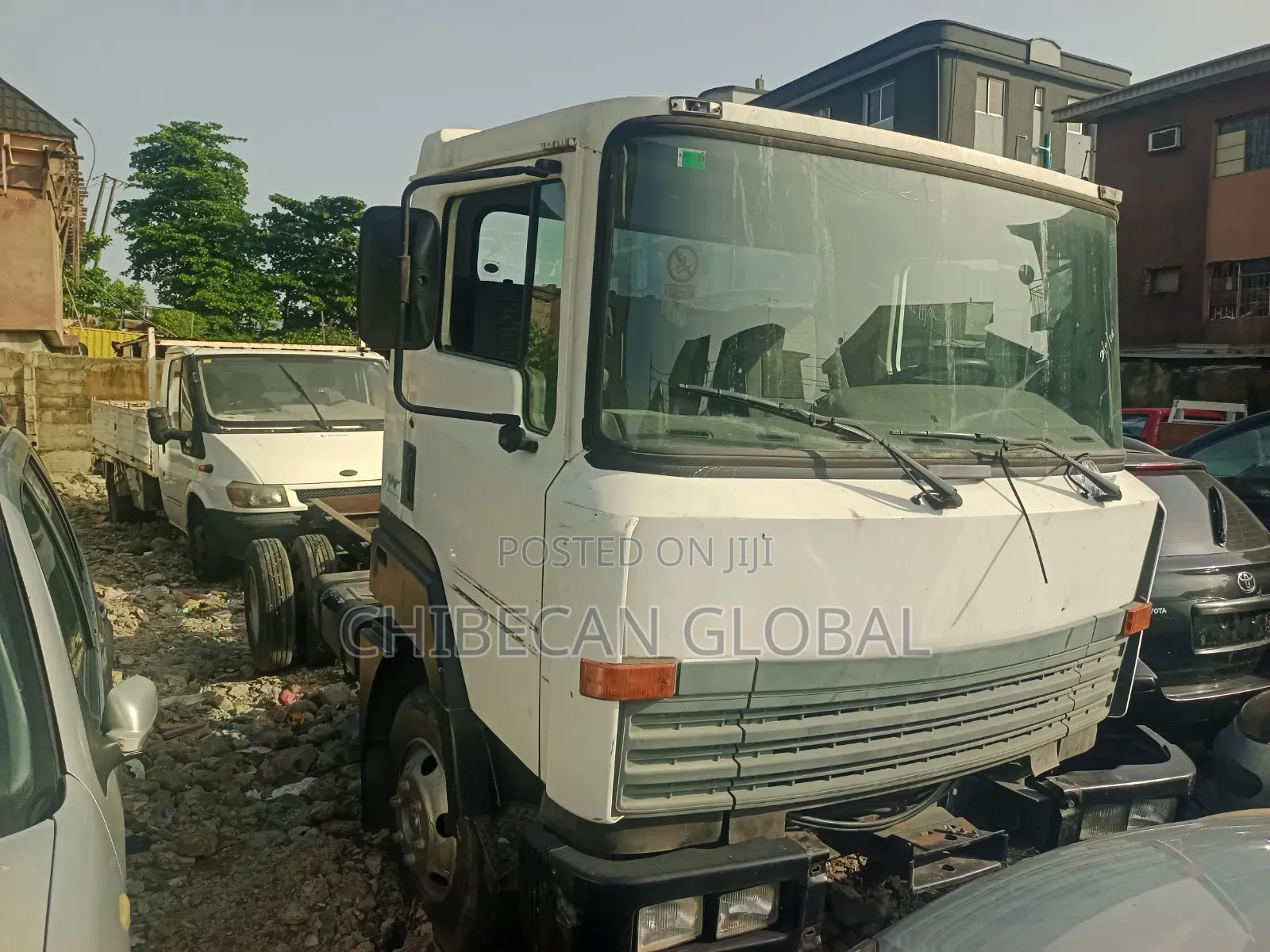 Nissan Truck 6 Tyres (Foreign Used)