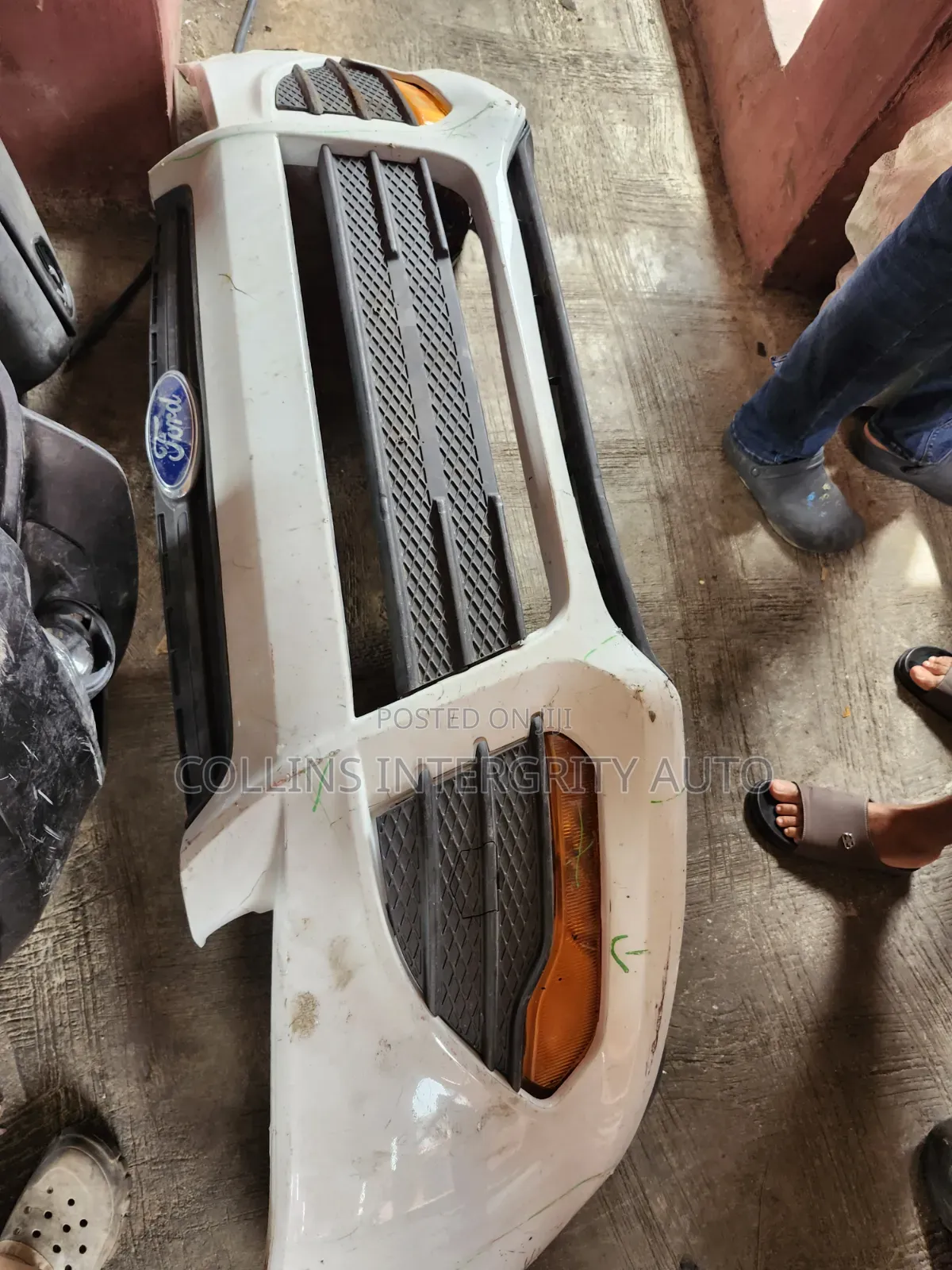Front Bumper Ford Escape 2014
