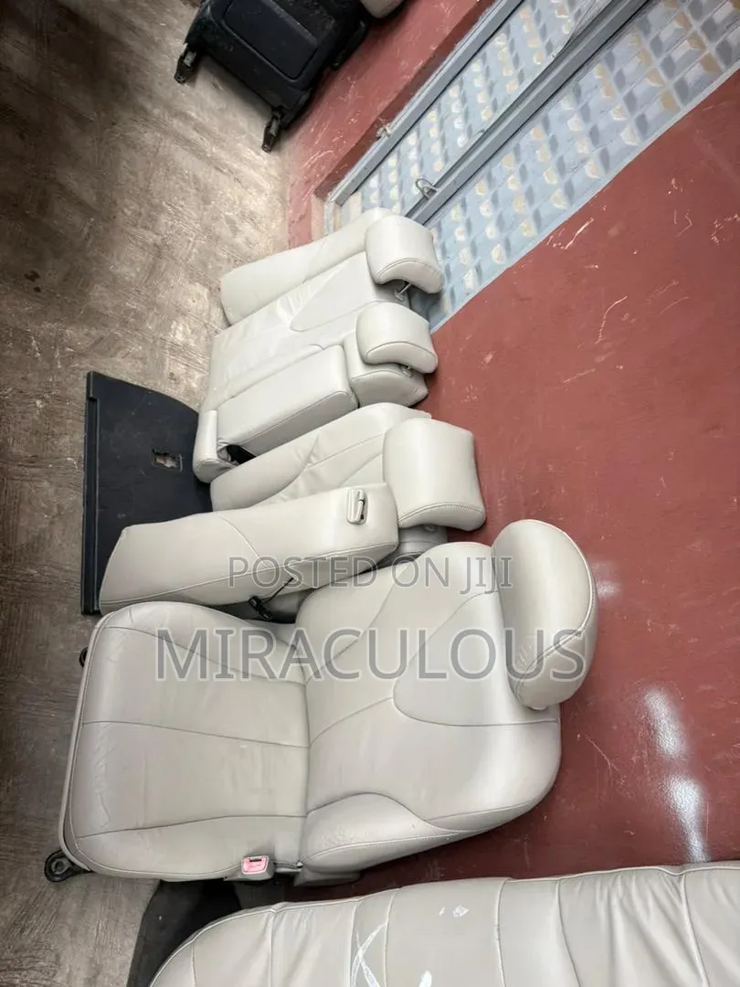 Complete Seat Toyota Camry 2010 Model