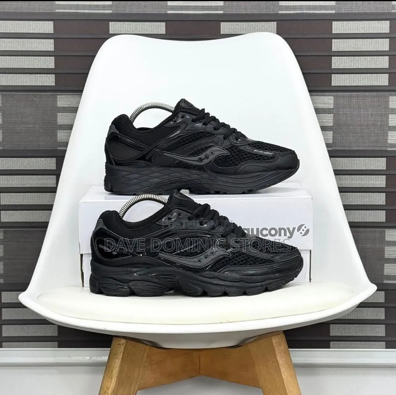 Saucony Pro Grid Omni 9 Luxury Sneakers