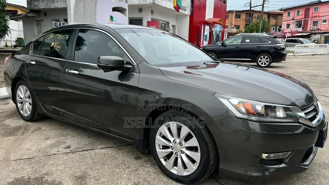 Honda Accord EX-L 4dr Sedan FWD (2.4L 4cyl 2A) 2013 Gray