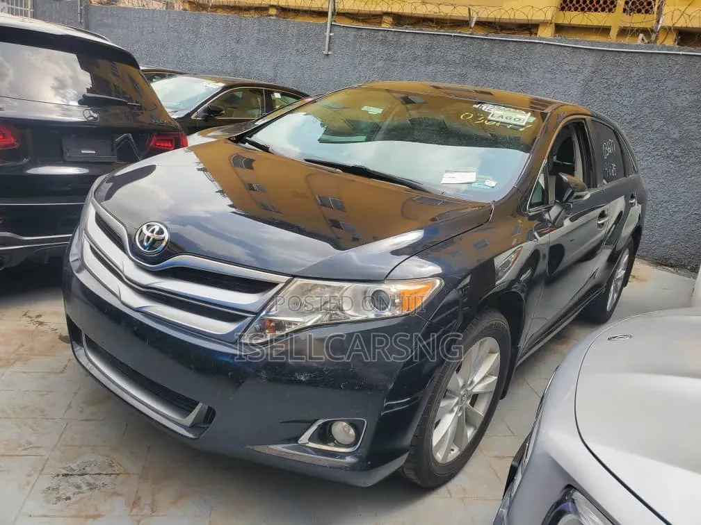Toyota Venza XLE AWD 2013 Black