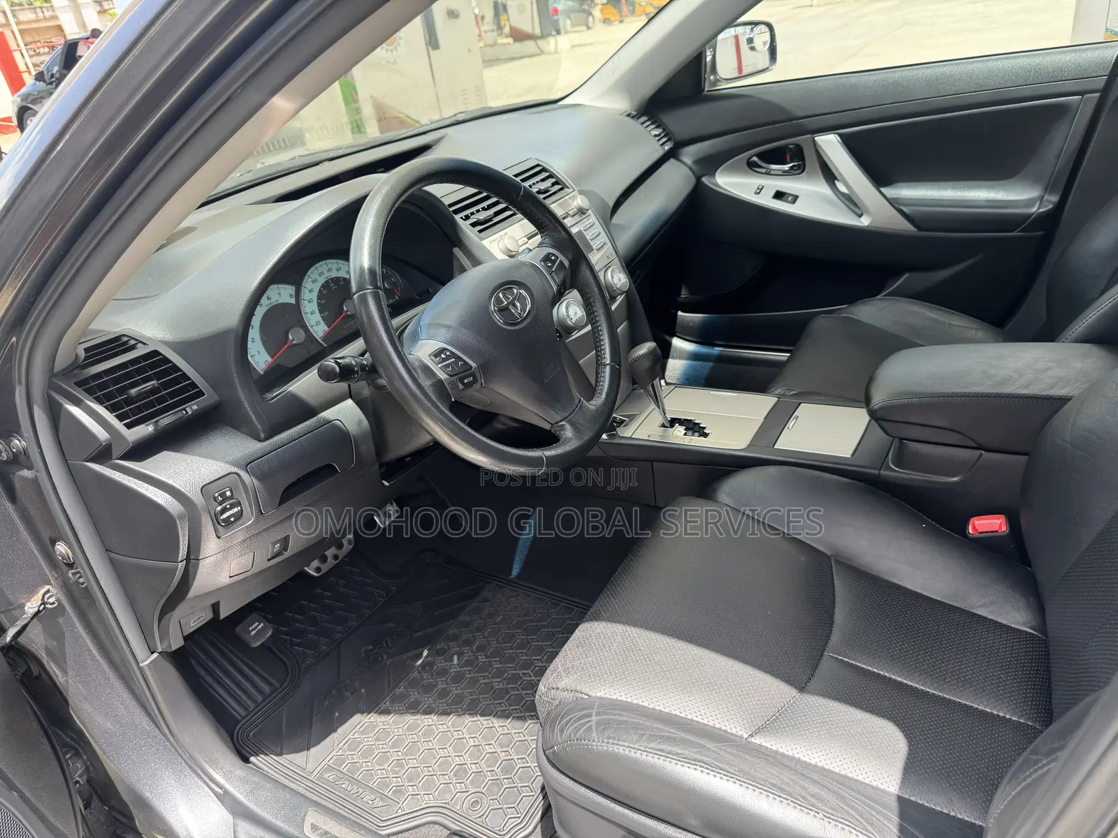 Toyota Camry 2010 Gray