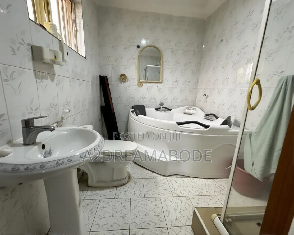 Furnished 4bdrm Duplex in Ogba, Lagos for sale