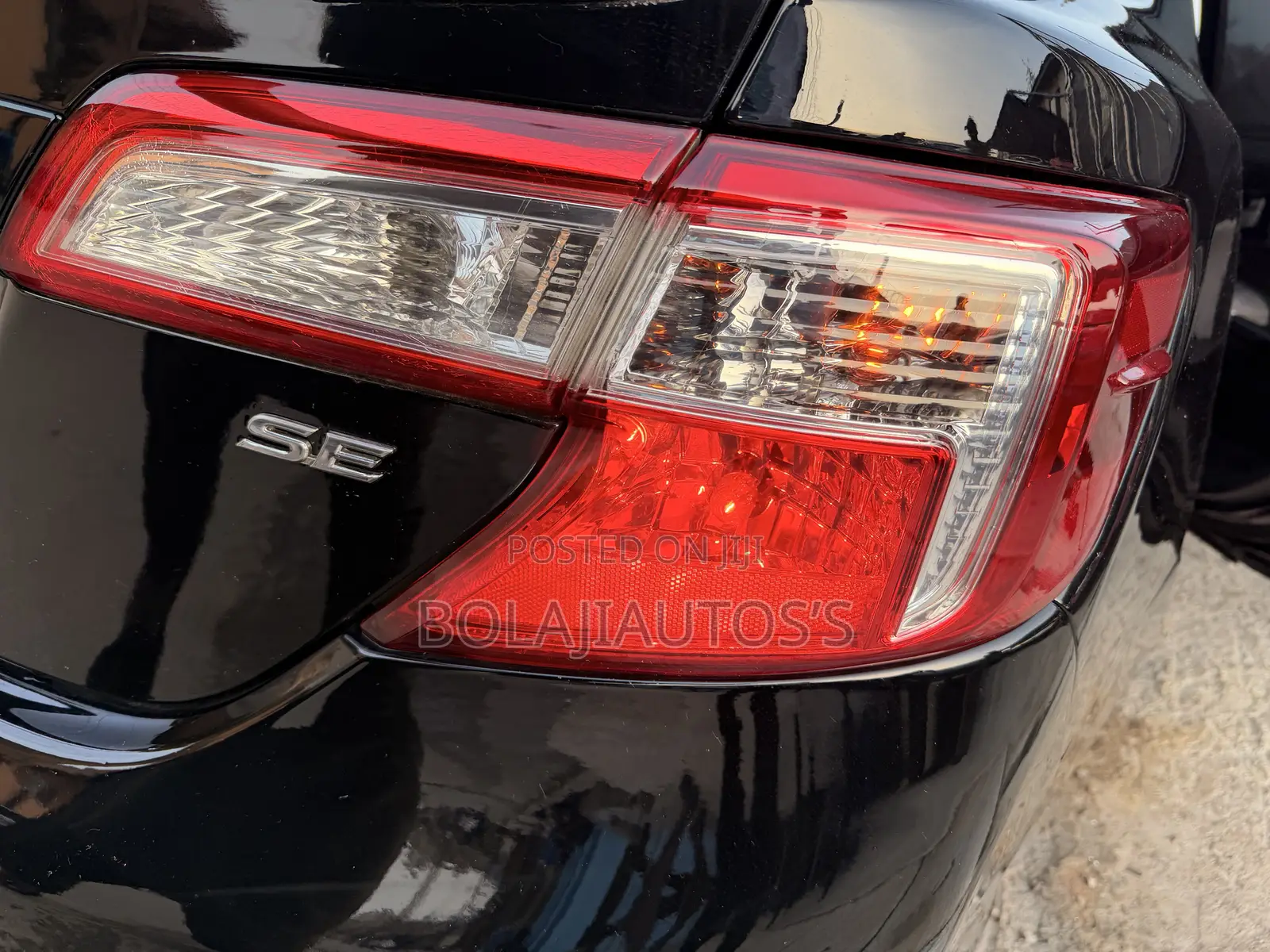 Toyota Camry SE 4dr Sedan (3.5L 6cyl 6A) 2014 Black