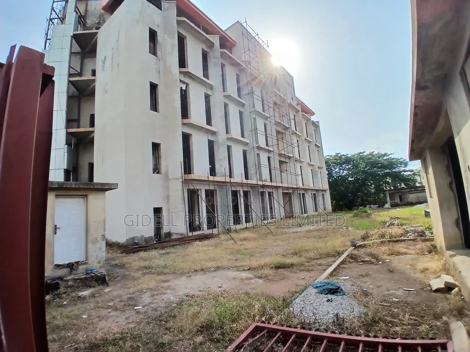 7 Floors Office Complex in a Prime Location