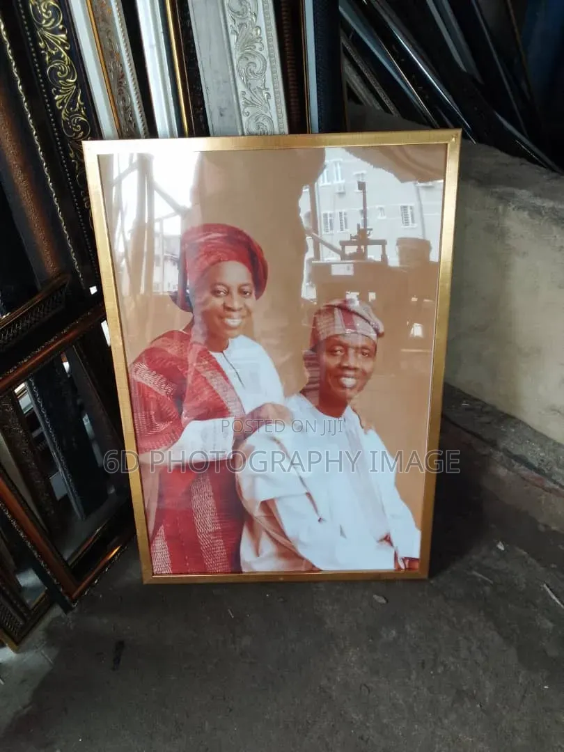20 By 30 Inches Picture Frame With Acrylic Plastic Glass