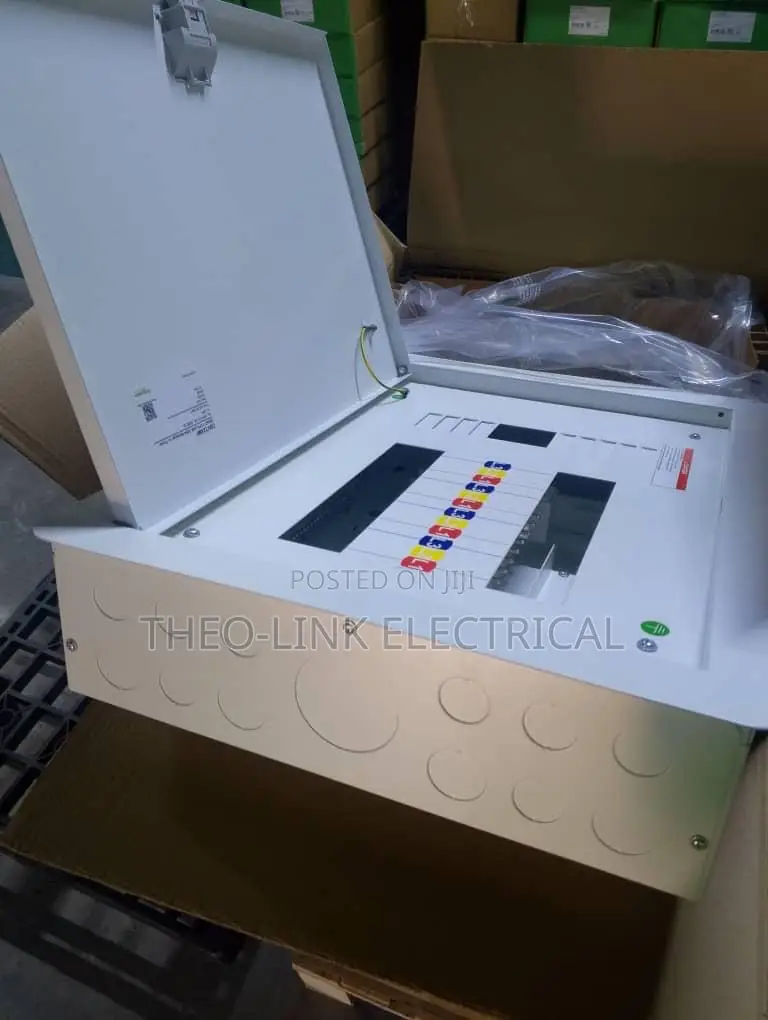 Schneider D8 3phase Distribution Board Original