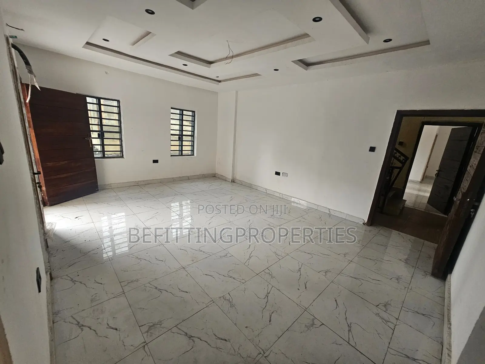 2bdrm Apartment in Yaba for sale