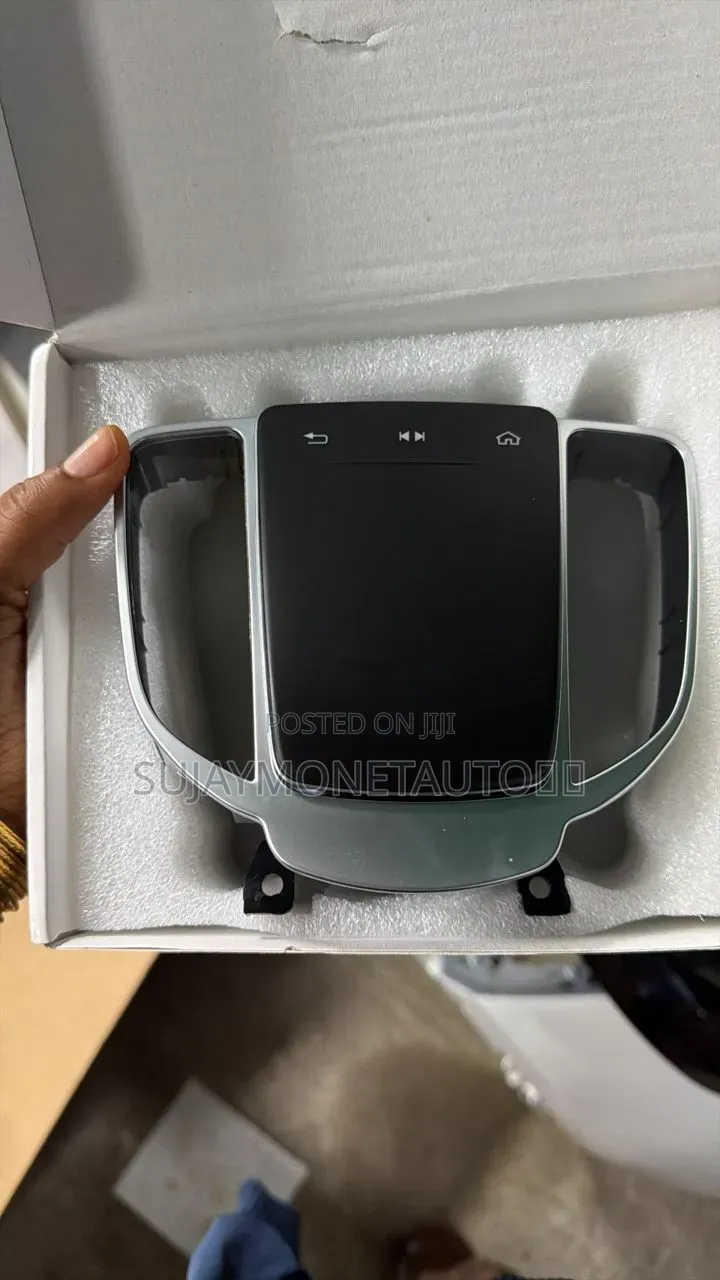 Mercedes Benz 213 Mouse Tasted Ok And Cover