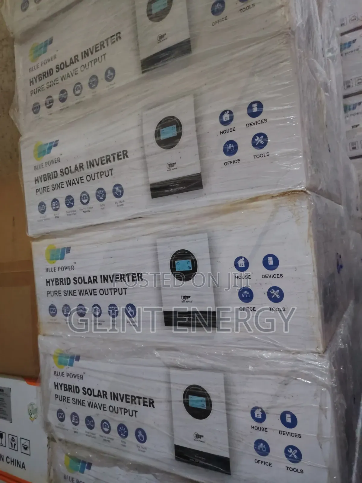4. 2kva 24v Bluepower Hybrid Inverter