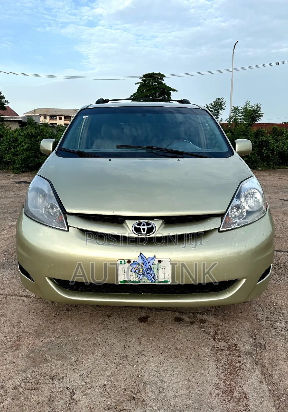 Toyota Sienna LE FWD (3.3L V6 5A) 2004 Green