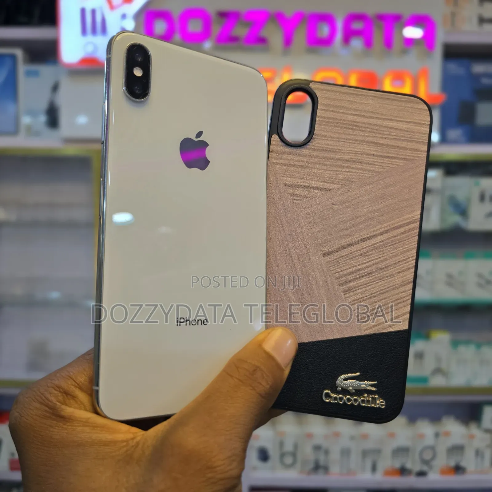 Apple iPhone XS Max 64 GB Gold
