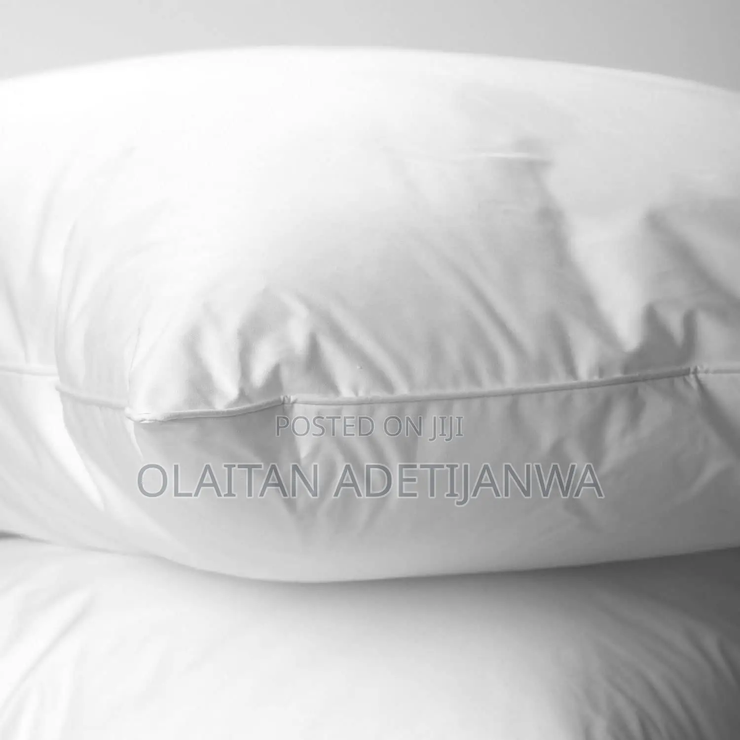 Luxurious White Feather And Down Sleeping Pillow Aid Good Sleep