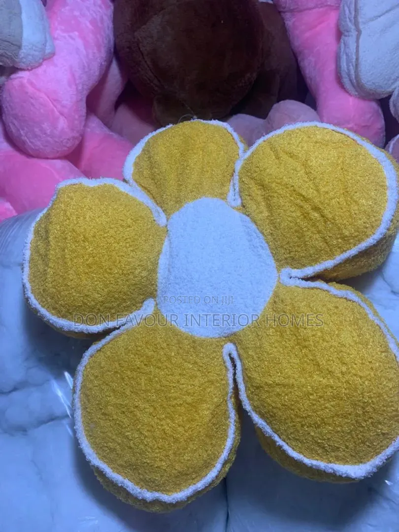 Boku Fabric Sunflower Daisy Flower Pillow