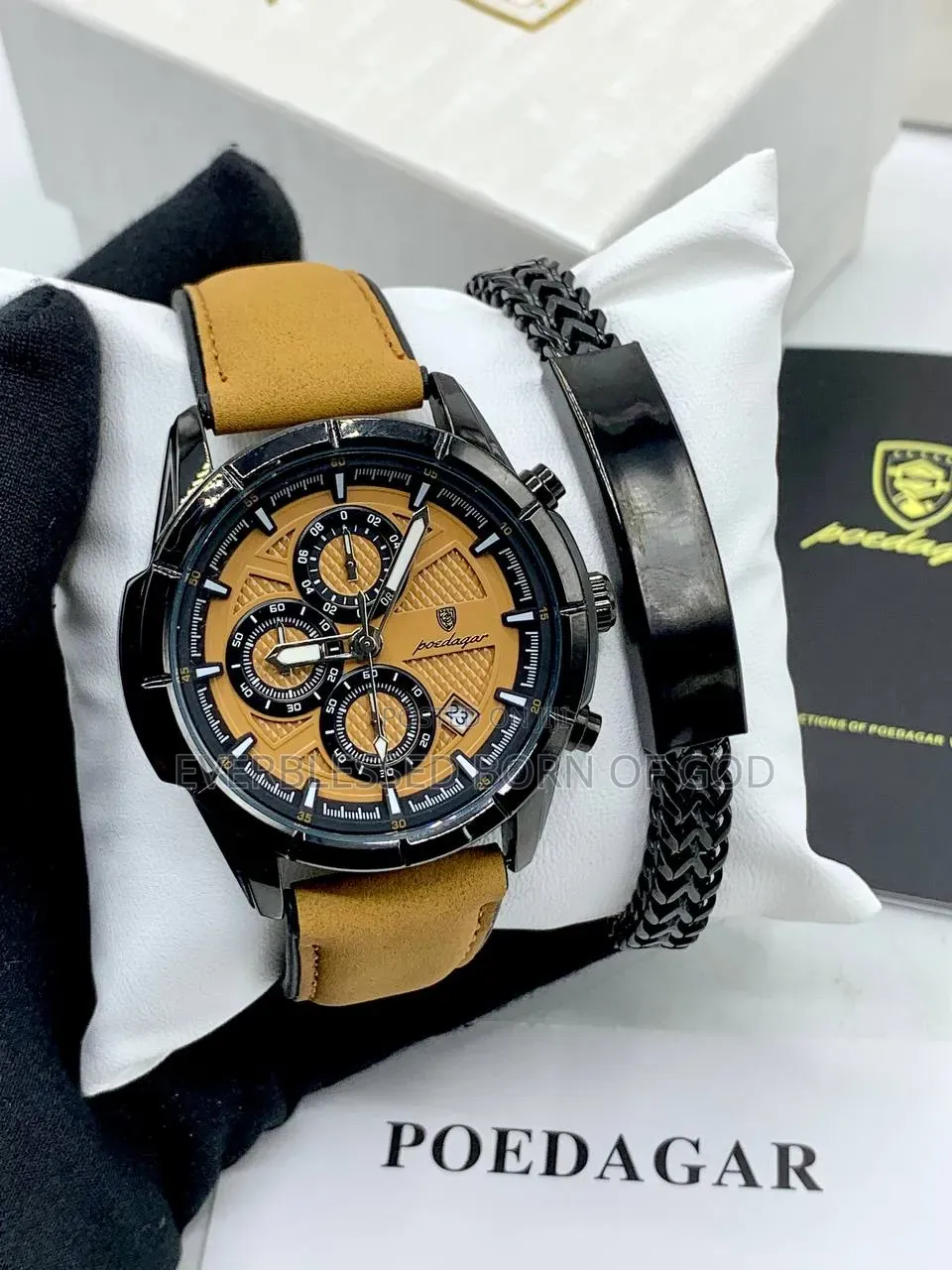 A Poedagar Chronograph Watch With a Gold Dial +Additional Bracelet