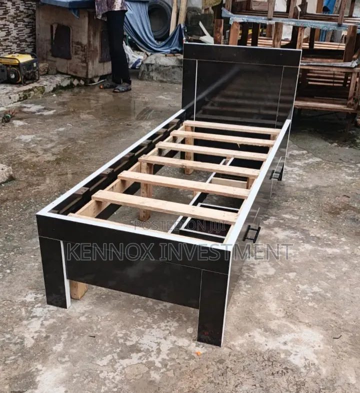3ft by 6ft Wooden Bedframe With 2 Attached Drawers
