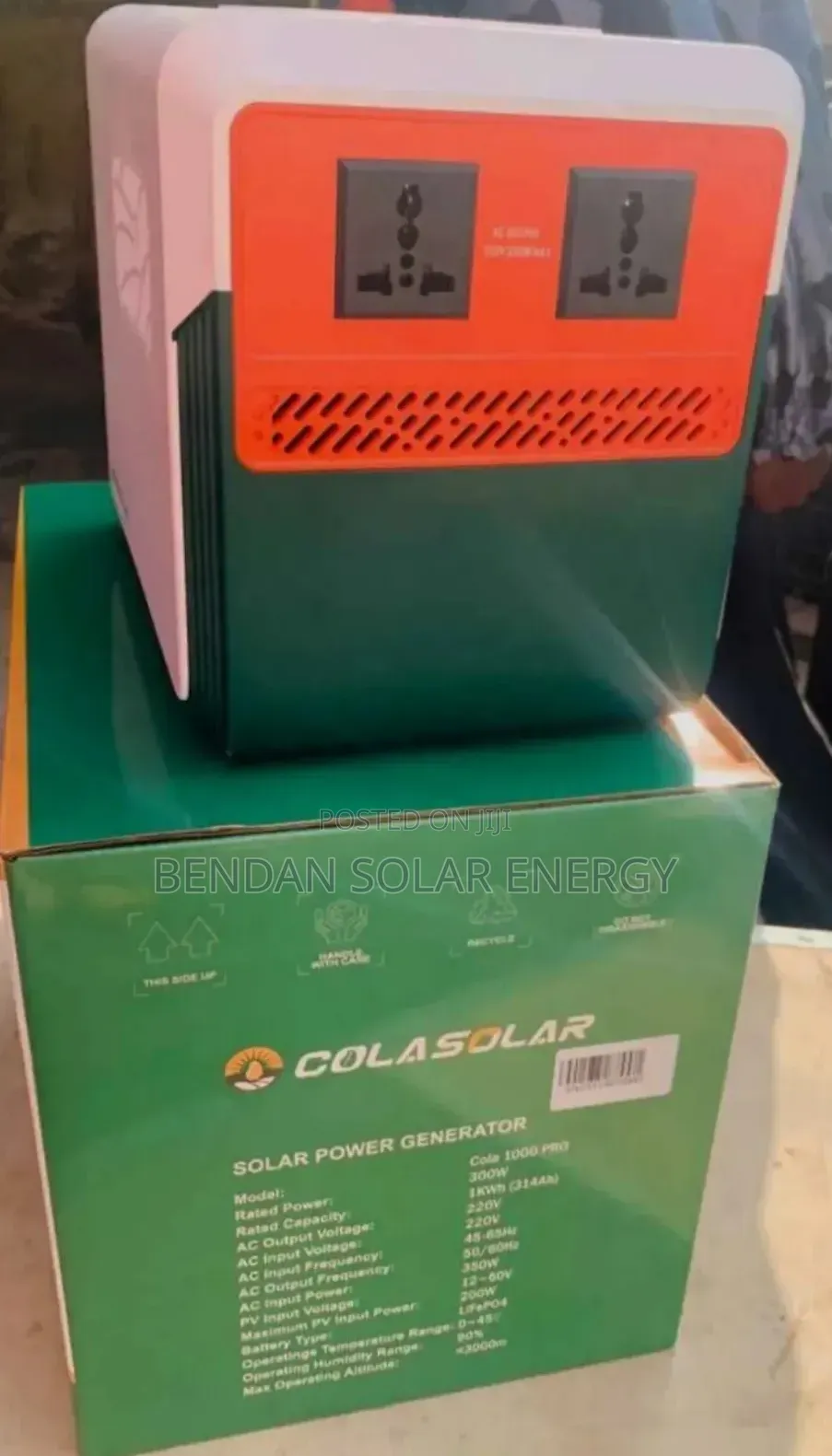 Winock Cola 1000 Pro Solar Generator | 300w Clean Energy Anywhere