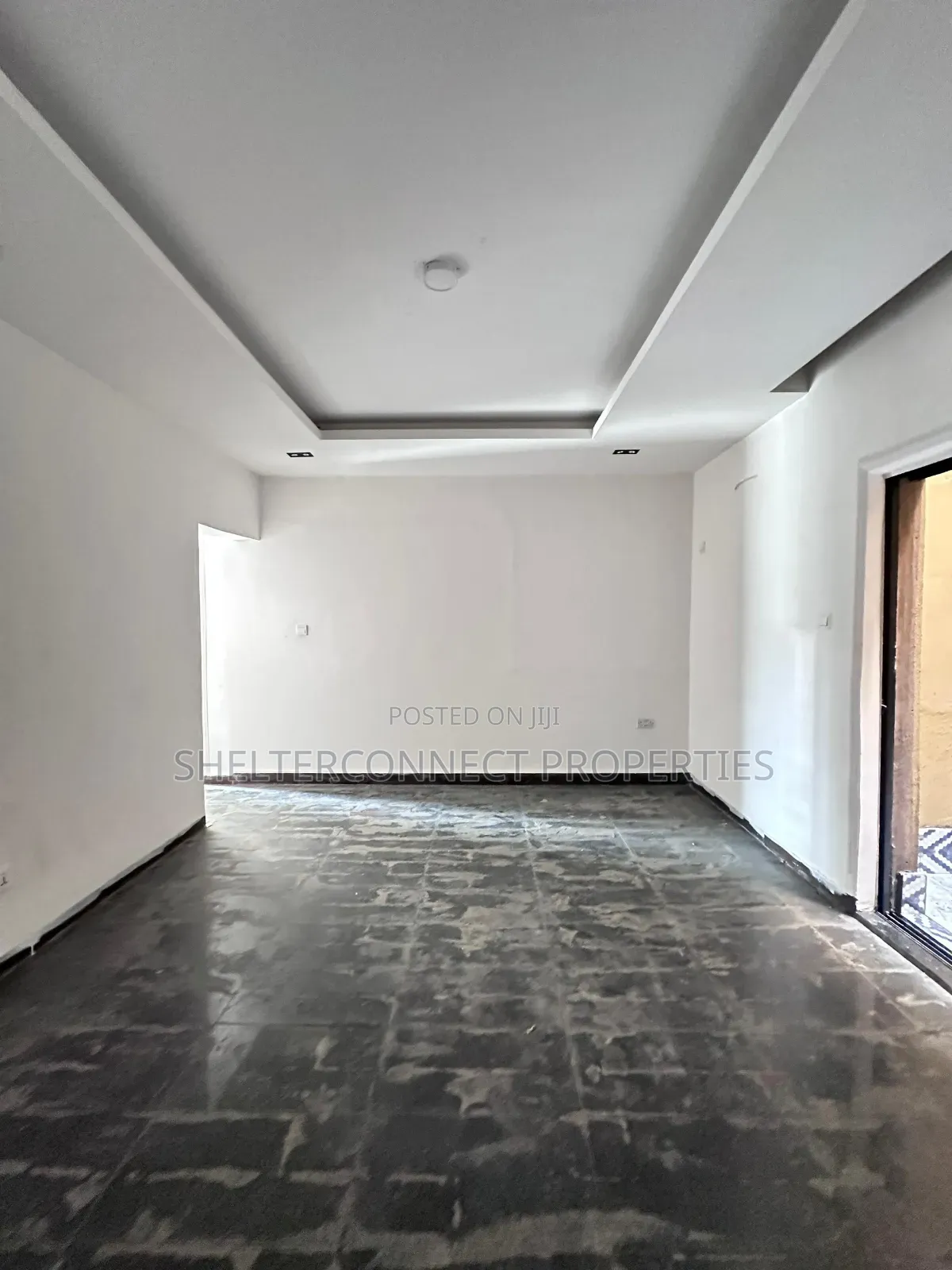 1bdrm Apartment in Lekki Phase 1 for rent
