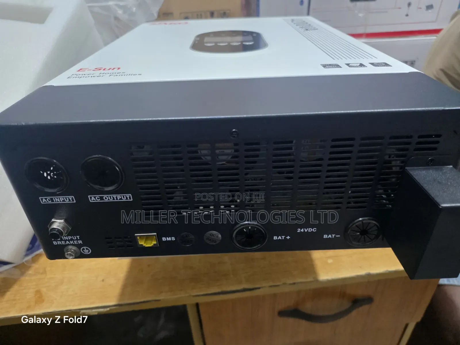 New Model Sako Inverter 4.2kva 24v With Inbulit Wifi
