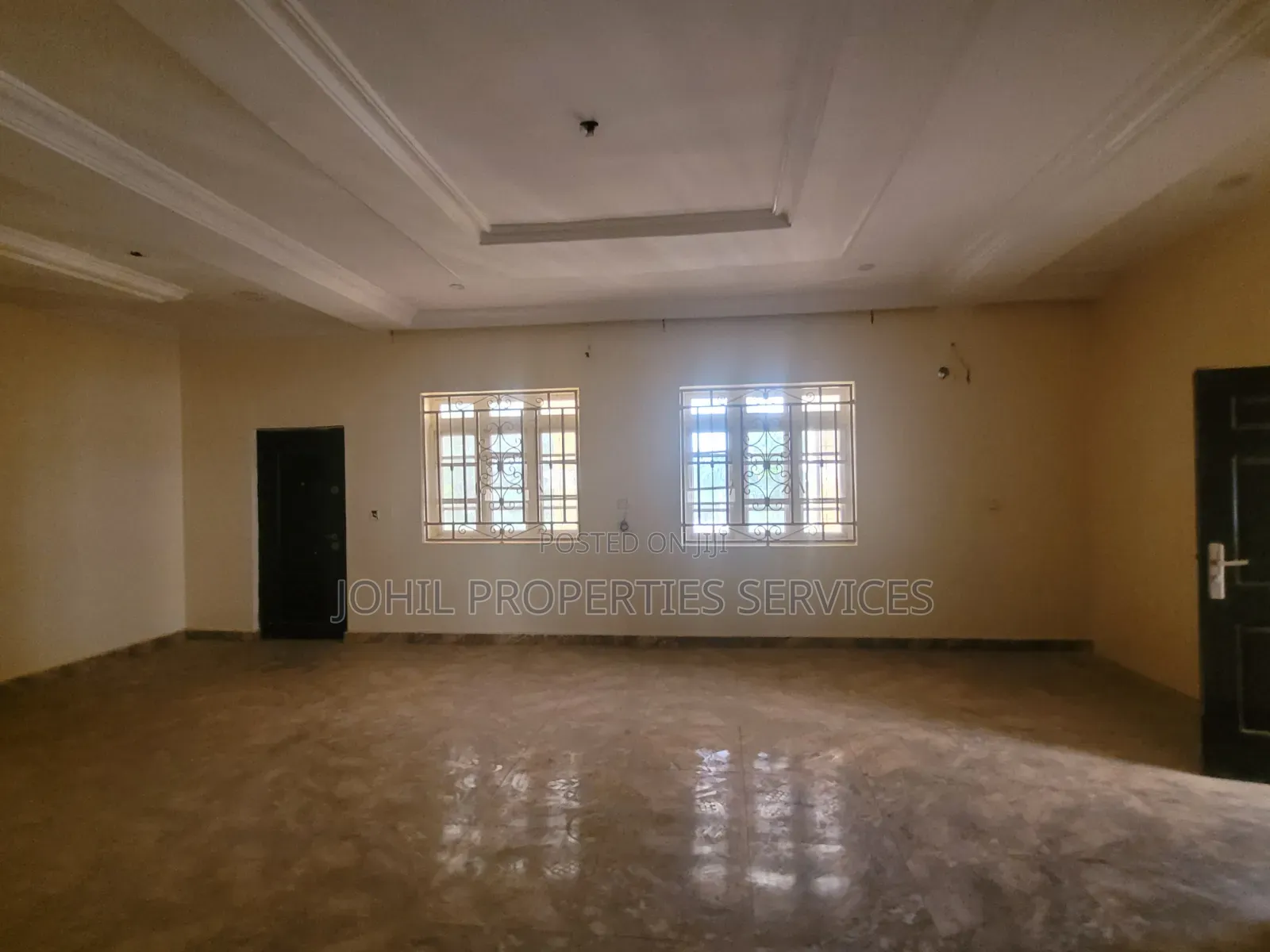 8bdrm Duplex in Guzape District for rent