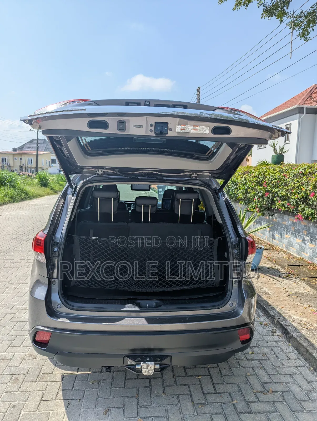 Toyota Highlander LE 4dr SUV AWD (3.5L 6cyl 6A) 2015 Brown