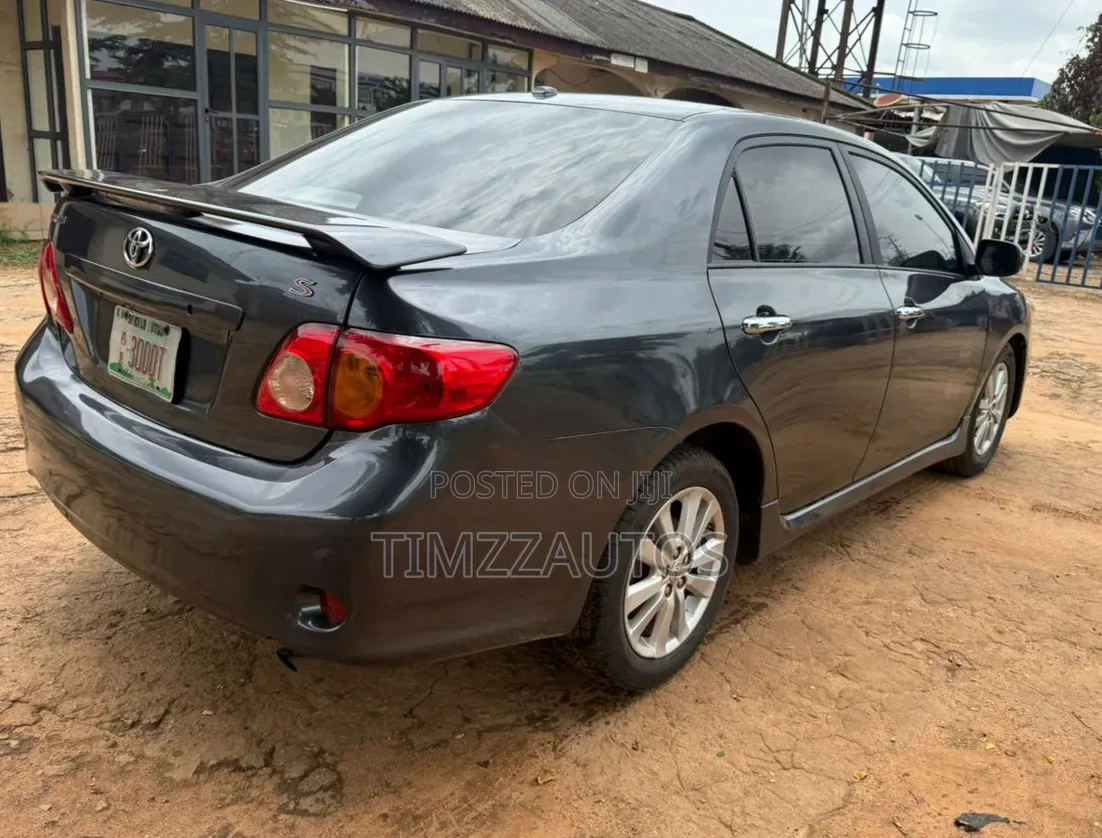 Toyota Corolla S 4dr Sedan (1.8L 4cyl 4A) 2010 Black