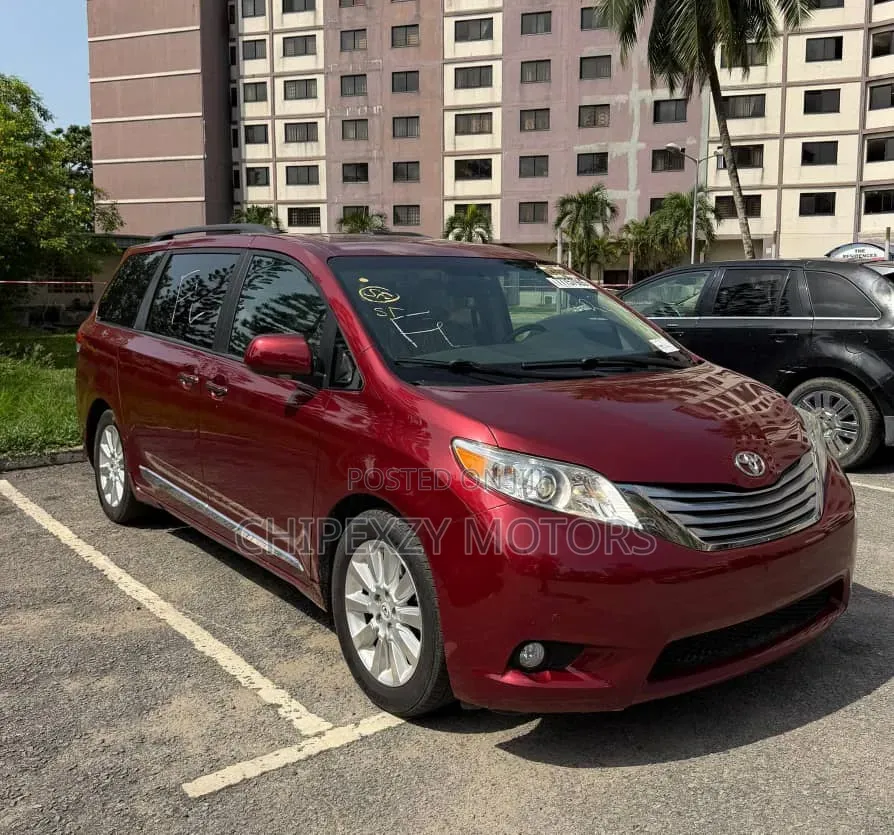 Toyota Sienna Limited 7 Passenger 2011 Red