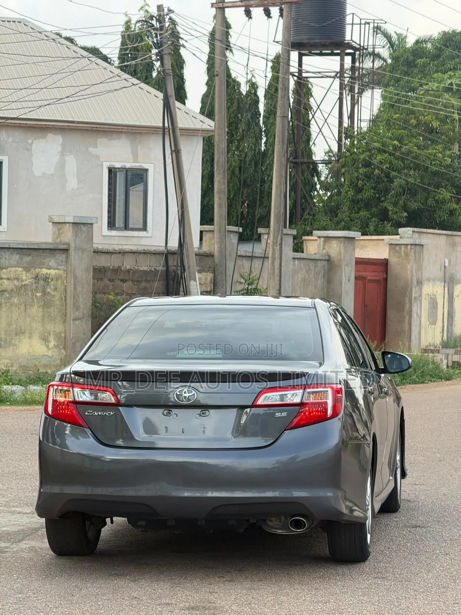 Toyota Camry 2012 Gray