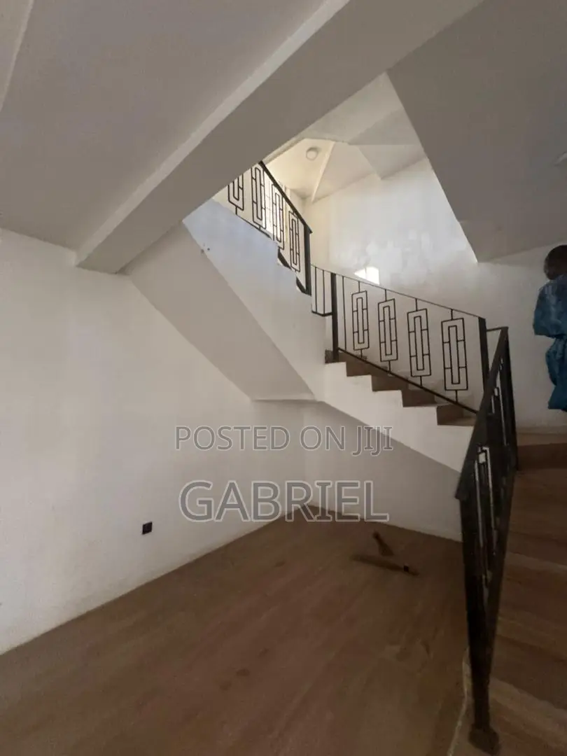 4bdrm Duplex in Dantata Estate, Gwarinpa for rent