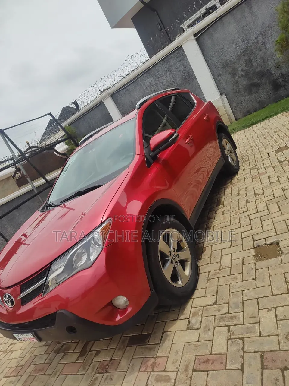 Toyota RAV4 2016 Red