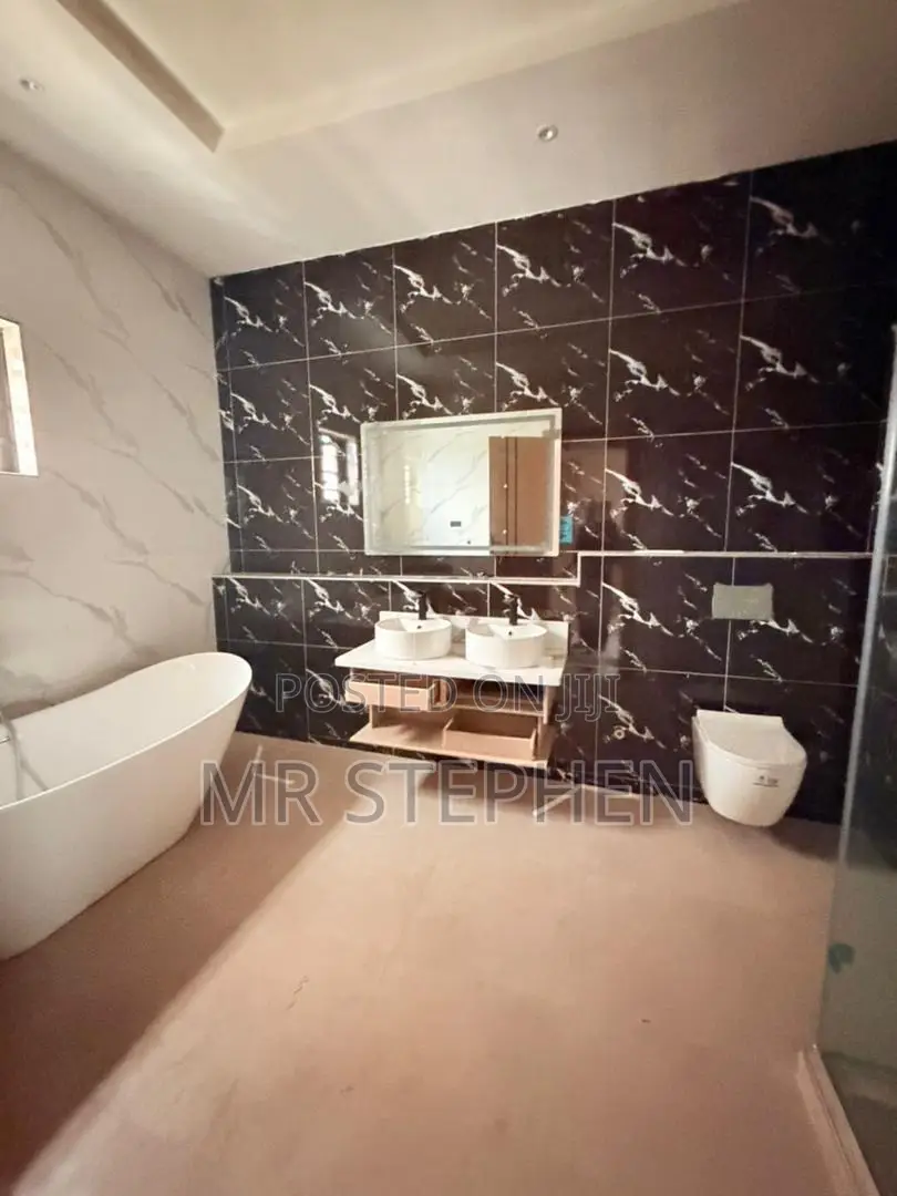 Furnished 5bdrm Duplex in Adeniyi Jones for sale