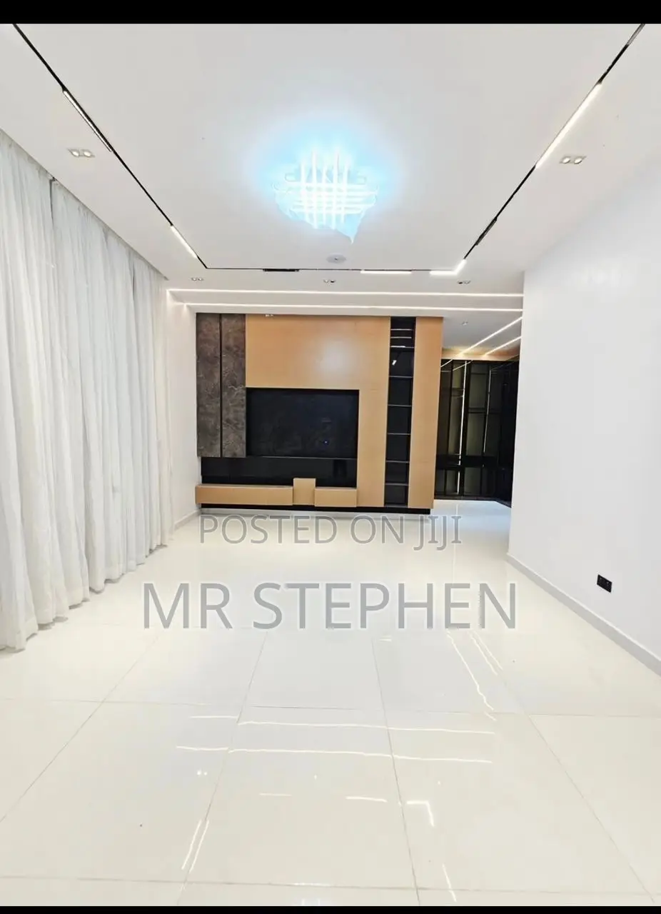 Spacious 5 Bedroom Detached Duplex With Pool for Sale at Ikota Lekki