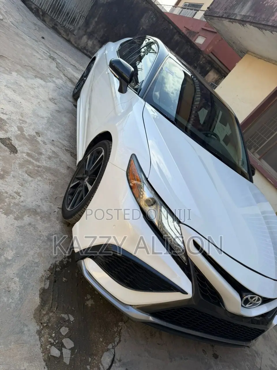 Toyota Camry XSE (2.5L 4cyl 8A) 2019 White