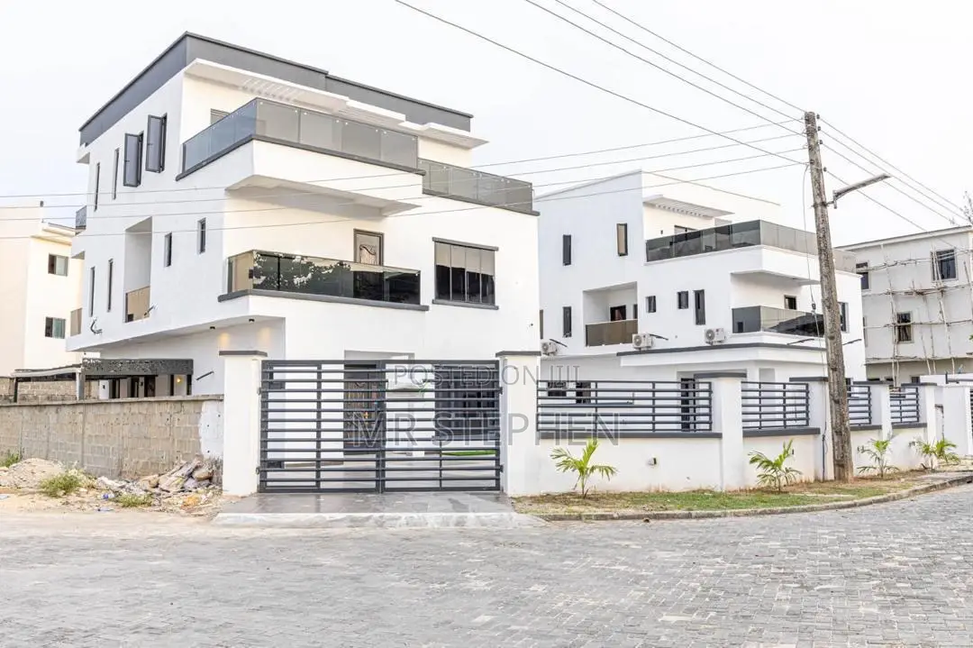 Furnished 4bdrm Duplex in Osapa london for sale