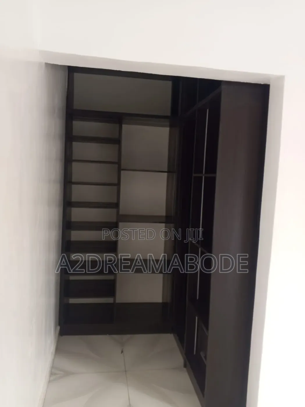 4bdrm Duplex in Opebi for sale