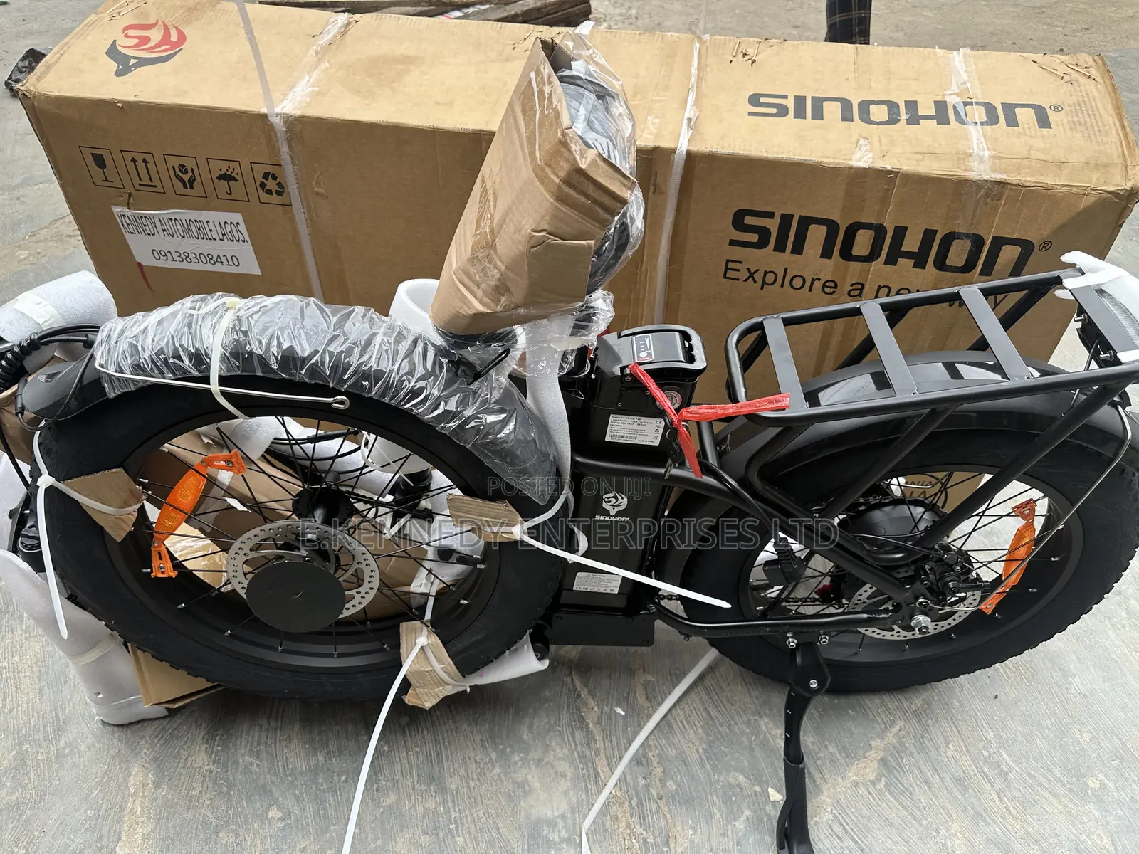 Big Fat Tire Foldable Electric Bicycle With 7 Gear Speed + Helmet