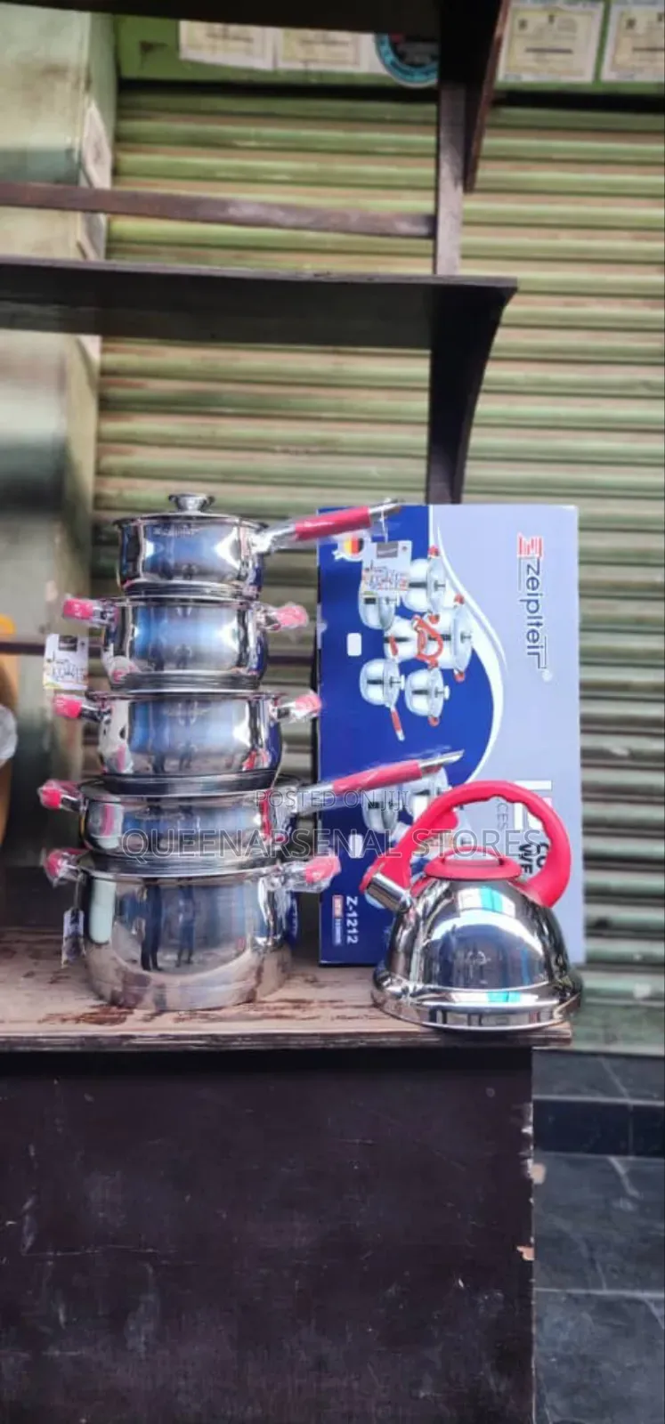 Zeiptier Stainless Cookware With Kettle
