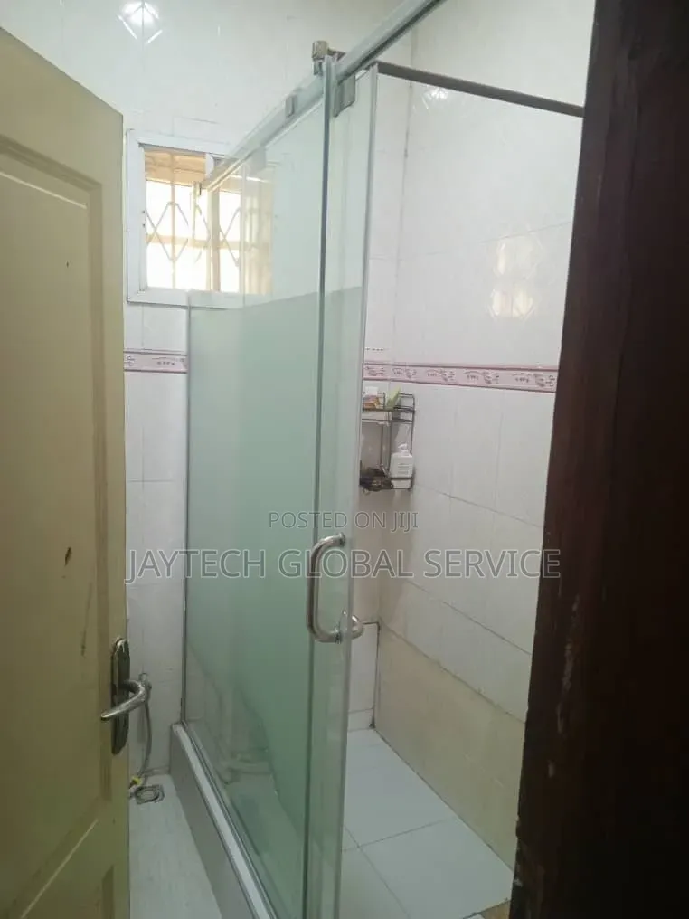 Bathroom Shower Cubicle