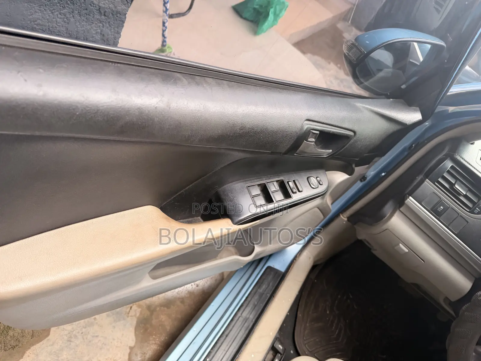 Toyota Camry SE 4dr Sedan (2.5L 4cyl 6A) 2013 Blue